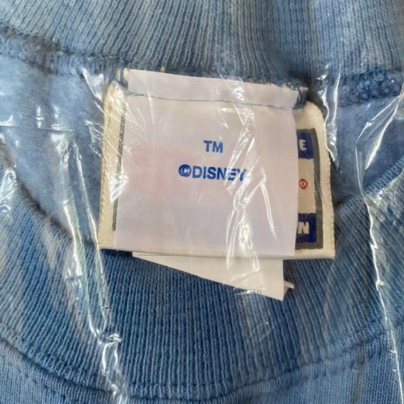 vintage unopened Disney channel crewneck - Picture 4 of 4